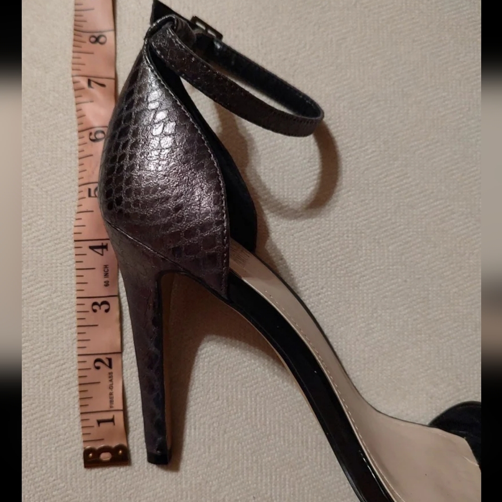 Vince Camuto Strappy Open Toe Heels - Picture 7 of 8